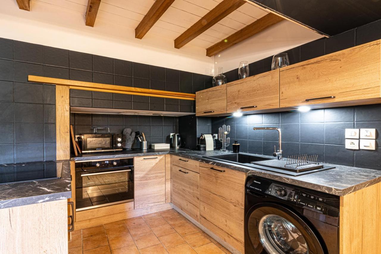 Superbe Appartement, Situe Au Coeur De La Ville. Ош Екстер'єр фото